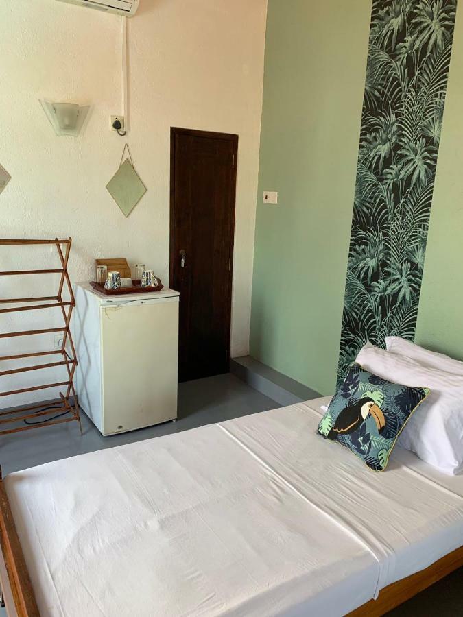 Airy Dale Villa And Guesthouse Ambalangoda  Exterior foto
